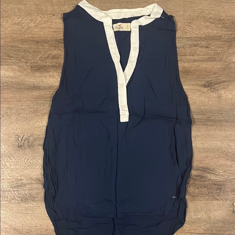 Hollister Sleeveless Blouse